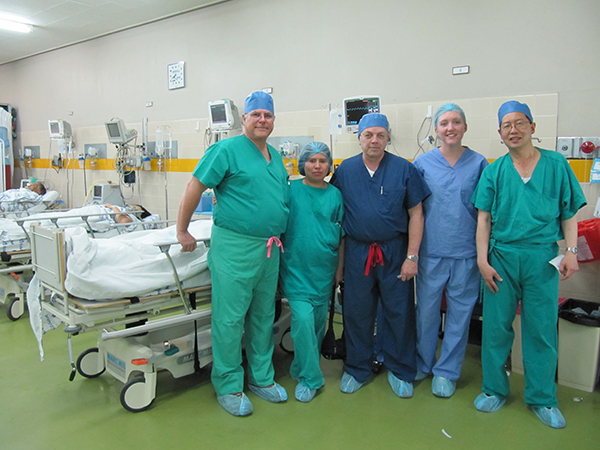 Reach Out And Learn Anesthesiology training in Cusco, Peru